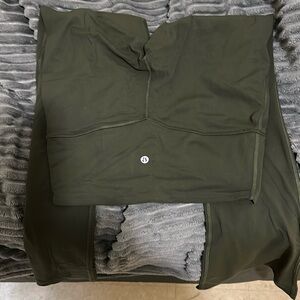 Green lululemon leggings
